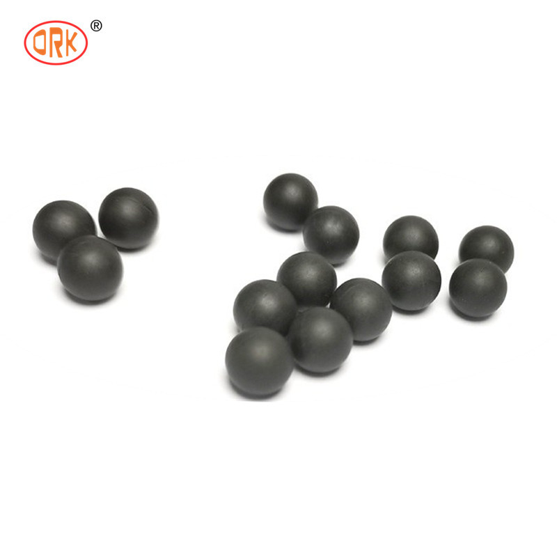 Coupe de précision pour des boules de caoutchouc industriel en néoprène NBR/EPDM/silicone/FKM non standard
