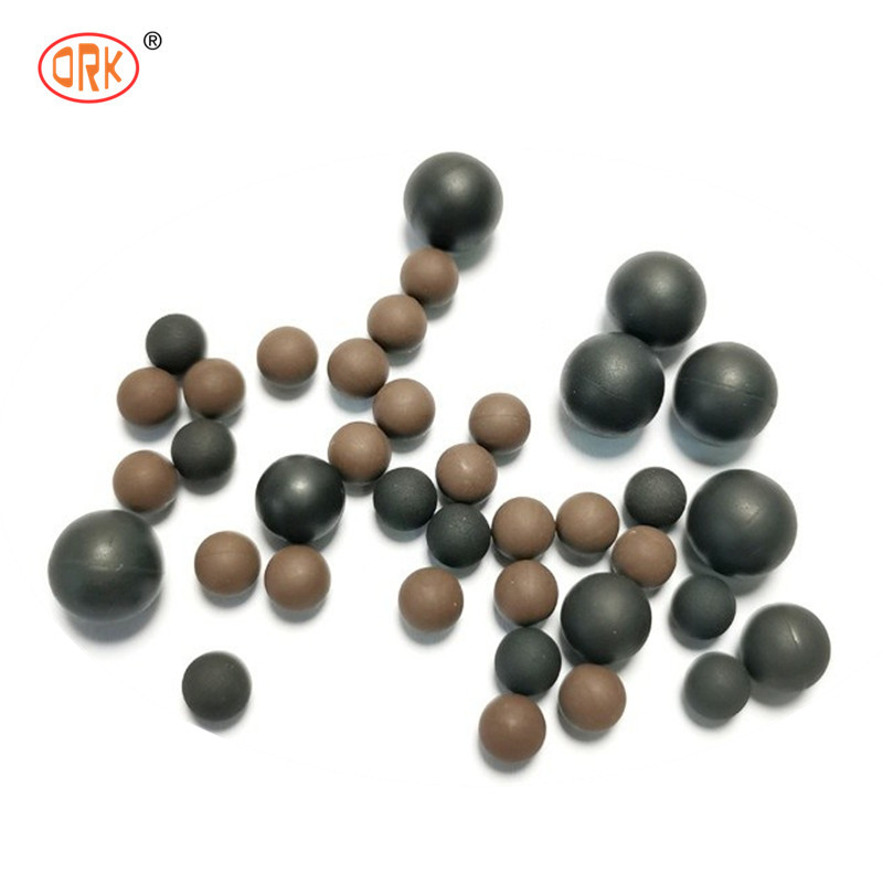 Coupe de précision pour des boules de caoutchouc industriel en néoprène NBR/EPDM/silicone/FKM non standard
