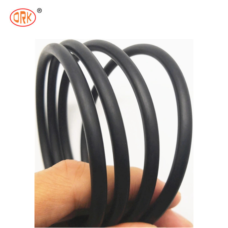 Rings de caoutchouc polyacrylate ACM pour l'industrie automobile avec des performances optimales dans divers environnements